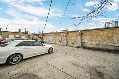 5600 W Division Street, Chicago, IL 60651 - Photo 29