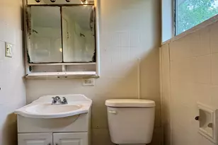 311 Seneca St, Park Forest, IL 60466 - Photo 23