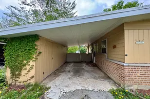 311 Seneca St, Park Forest, IL 60466 - Photo 3