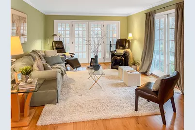 390 S Basswood Road, Lake Forest, IL 60045 - Photo 9