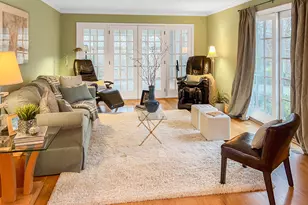 390 S Basswood Rd, Lake Forest, IL 60045 - Photo 9