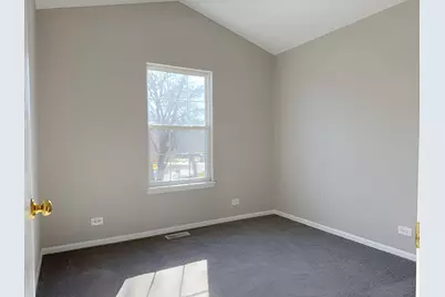 1183 Moonstone Run, Lake in the Hills, IL 60156 - Photo 27