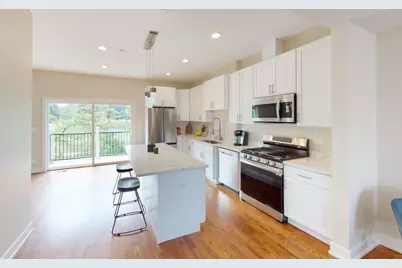 504 Highland Parkway, Itasca, IL 60143 - Photo 3