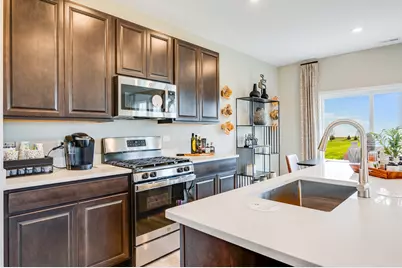 120 Henderson Street, Oswego, IL 60543 - Photo 17