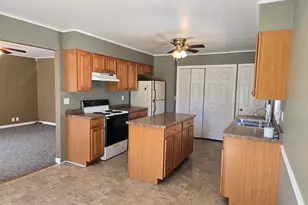 317 Mechanic, Mt. Sterling, IL 62353 - Photo 7