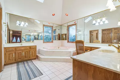 8005 Trafalgar Court, Orland Park, IL 60462 - Photo 11