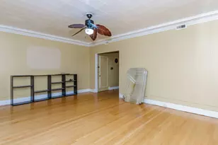 5729 S Michigan Ave, Chicago, IL 60637 - Photo 11