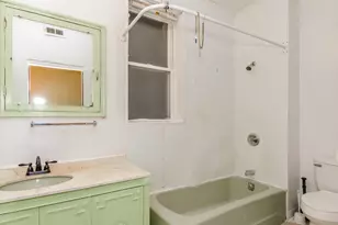 5729 S Michigan Ave, Chicago, IL 60637 - Photo 13