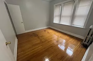 6802 S Clyde Ave, Chicago, IL 60649 - Photo 3