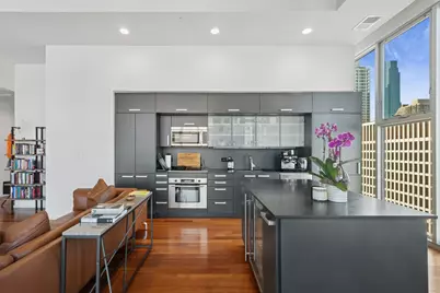 550 N Saint Clair Street #2601, Chicago, IL 60611 - Photo 7