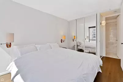 900 N Lake Shore Drive #310, Chicago, IL 60611 - Photo 15