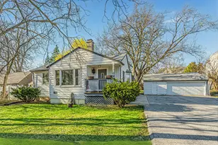 886 W Palatine Rd, Palatine, IL 60067 - Photo 1