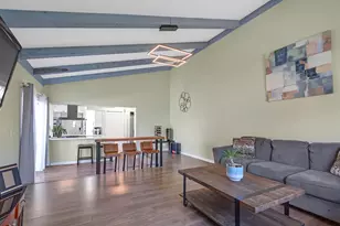 886 W Palatine Rd, Palatine, IL 60067 - Photo 21