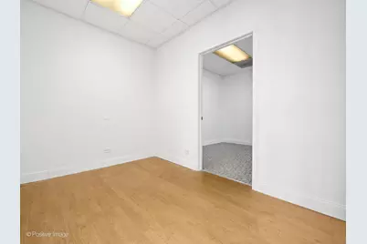 5365 W Devon Avenue, Chicago, IL 60646 - Photo 13