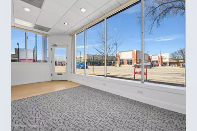 5365 W Devon Avenue, Chicago, IL 60646 - Photo 11