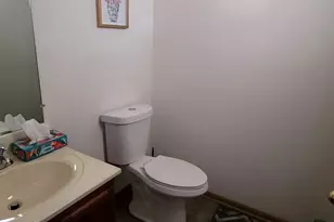 1918 Stonegate Dr, Calumet City, IL 60409 - Photo 3