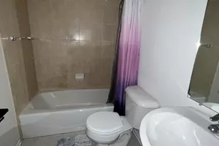 1918 Stonegate Dr, Calumet City, IL 60409 - Photo 9