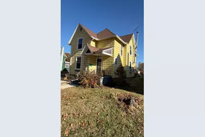 406 S Genesee Street, Morrison, IL 61270 - Photo 1