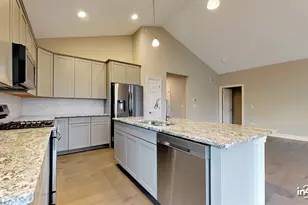 1452 Somerset Pl, Barrington, IL 60010 - Photo 7