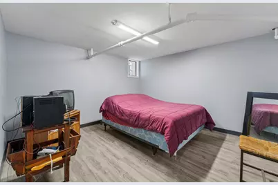 10537 S Hale Avenue #1W, Chicago, IL 60643 - Photo 17