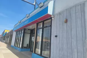 9741 SW Hwy, Oak Lawn, IL 60453 - Photo 1