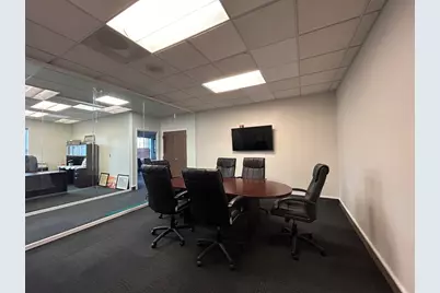 450 E Higgins Road, Elk Grove Village, IL 60007 - Photo 7