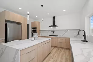 413 N Sycamore Ln, North Aurora, IL 60542 - Photo 17