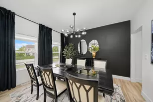 413 N Sycamore Ln, North Aurora, IL 60542 - Photo 9