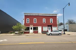 146 E Lincoln Ave, Hinckley, IL 60520 - Photo 1