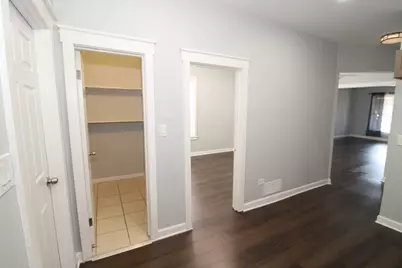 [Address not provided], Chicago, IL 60637 - Photo 9