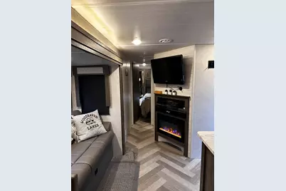 5-464 Woodhaven Lakes, Sublette, IL 61367 - Photo 21