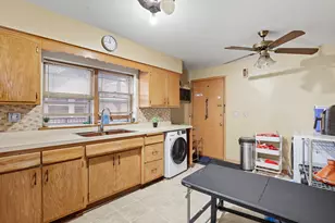 4107 N Keeler Ave, Chicago, IL 60641 - Photo 9