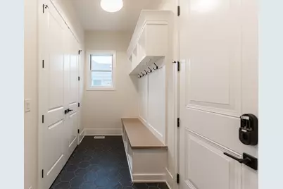 452 W Alma Street, Elmhurst, IL 60126 - Photo 15