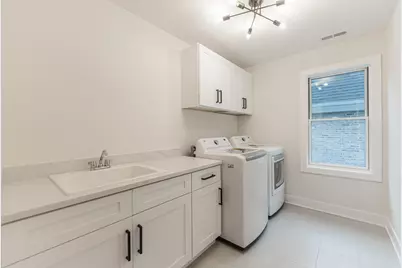 452 W Alma Street, Elmhurst, IL 60126 - Photo 25