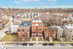 4453 S Lake Park Ave, Chicago, IL 60653 - Photo 3