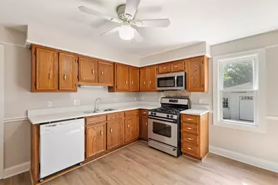 129 S Prairie Street, Batavia, IL 60510 - Photo 15