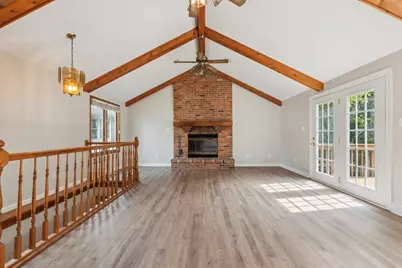 129 S Prairie Street, Batavia, IL 60510 - Photo 5