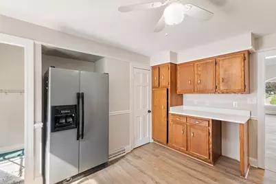 129 S Prairie Street, Batavia, IL 60510 - Photo 17