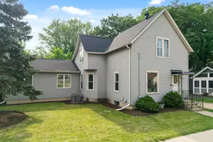 129 S Prairie St, Batavia, IL 60510 - Photo 45