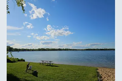 519 Greenwood Drive, Round Lake Park, IL 60073 - Photo 23