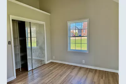 561 Laharpe Street, Lasalle, IL 61301 - Photo 19