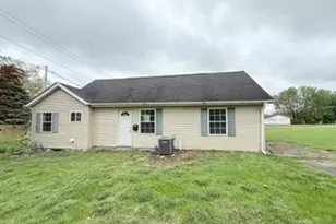 561 Laharpe St, Lasalle, IL 61301 - Photo 23