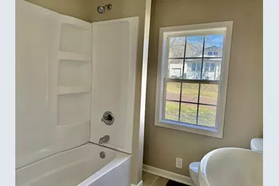 561 Laharpe Street, Lasalle, IL 61301 - Photo 13