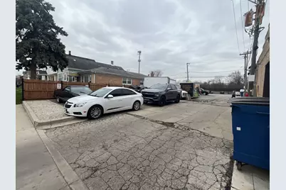 4970 N Elston Avenue, Chicago, IL 60630 - Photo 3