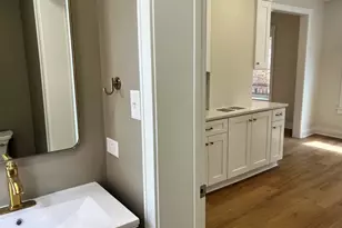 8720 S Michigan Ave, Chicago, IL 60619 - Photo 11