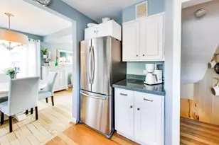 7830 W Berwyn Ave, Chicago, IL 60656 - Photo 9