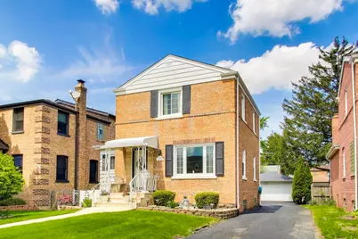 7830 W Berwyn Avenue, Chicago, IL 60656 - Photo 1