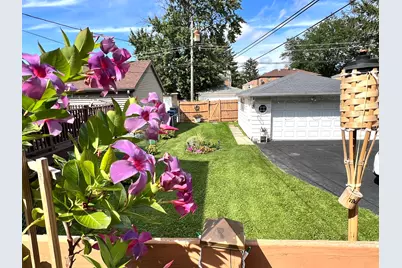 7830 W Berwyn Avenue, Chicago, IL 60656 - Photo 15