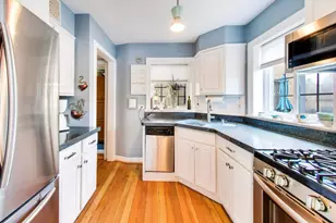 7830 W Berwyn Ave, Chicago, IL 60656 - Photo 7