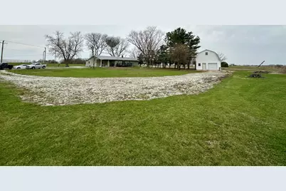 567 E 9000 Road N, Manteno, IL 60950 - Photo 13